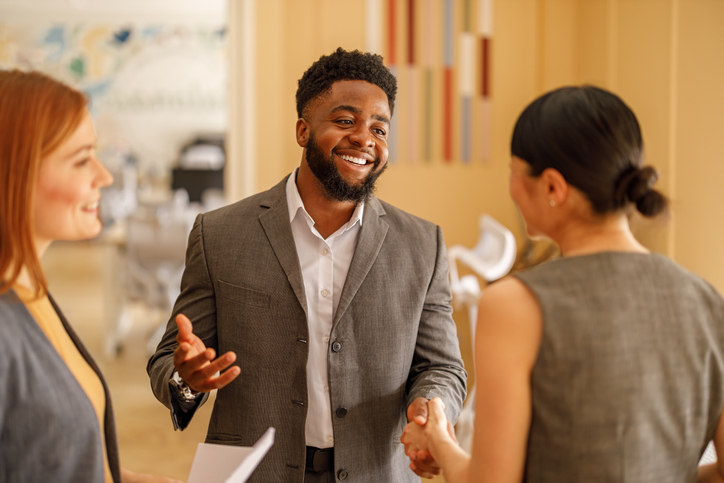Why SVN | Chicago Commercial Is a Strong Brokerage Platform for CRE Advisors in Chicago